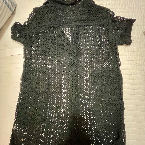 NWT Black Pool Cover Up - Palms Away - Size Small - Black - Picture 4 of 9